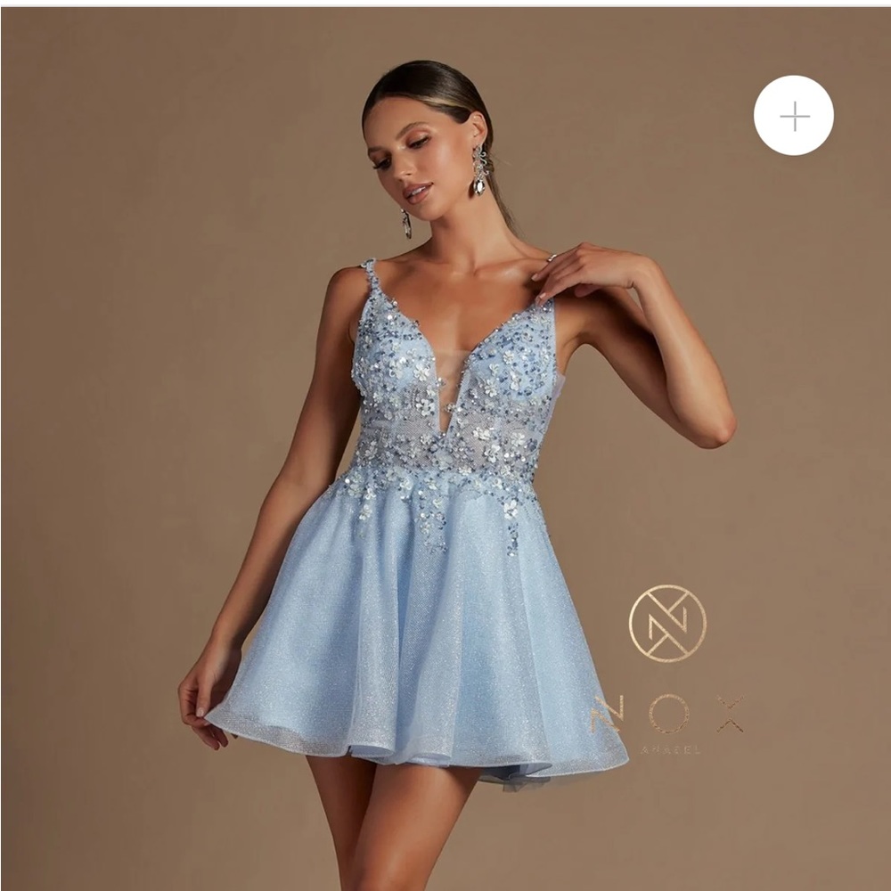 NWT Nox Blue Beaded Illusion V Neck Glitter Dress Sz 4